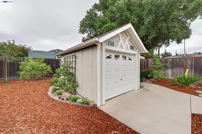 838 I St, Livermore, CA 94550 - Photo 32