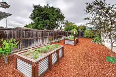 838 I St, Livermore, CA 94550 - Photo 30
