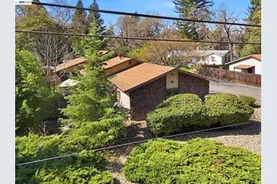 425 Coffield Ave, Napa, CA 94558 - Photo 1