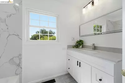 2721 Hidden Ln, Hayward, CA 94541 - Photo 20