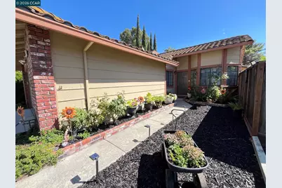 2837 Morro Dr, Antioch, CA 94531 - Photo 2