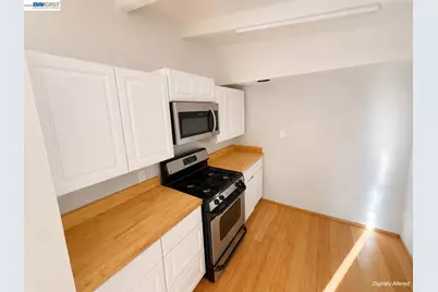 27962 Ormond Ave, Hayward, CA 94544 - Photo 4