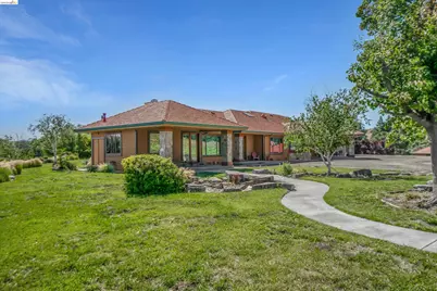 5885 Bruce Dr, Danville, CA 94506 - Photo 38