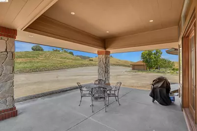 5885 Bruce Dr, Danville, CA 94506 - Photo 14