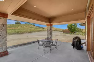 5885 Bruce Dr, Danville, CA 94506 - Photo 14