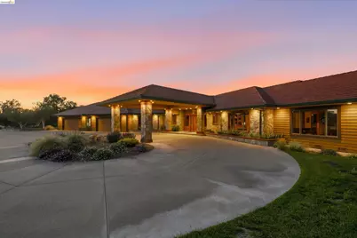 5885 Bruce Dr, Danville, CA 94506 - Photo 8