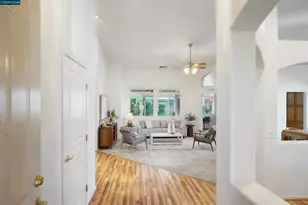 287 Mandarin Cir, Vacaville, CA 95687 - Photo 4