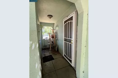 196 N Bella Monte Ave, Bay Point, CA 94565 - Photo 2