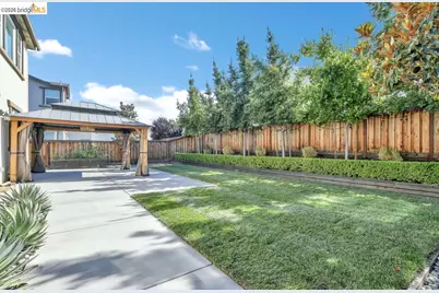 399 Ghiggeri Dr, Brentwood, CA 94513 - Photo 34