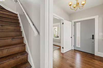 5765 Manila Ave, Oakland, CA 94618 - Photo 22