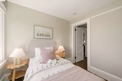 5765 Manila Ave, Oakland, CA 94618 - Photo 30