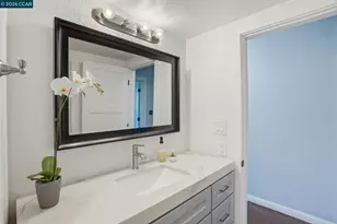 700 Suntree Ln, Pleasant Hill, CA 94523 - Photo 24