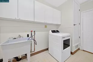 309 Anna Maria St, Livermore, CA 94550 - Photo 16