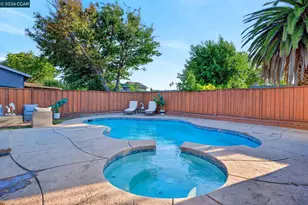 309 Anna Maria St, Livermore, CA 94550 - Photo 40