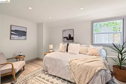 1421 Cornell Avenue, Berkeley, CA 94702 - Photo 22