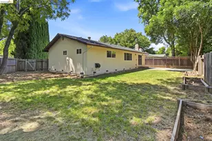 224 Amherst Ct, Vacaville, CA 95687 - Photo 28