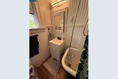 515 28th St, Oakland, CA 94609 - Photo 26