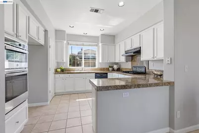 5315 Asterwood Dr, Dublin, CA 94568 - Photo 12