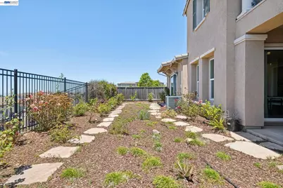 5 Stirling Way, Hayward, CA 94542 - Photo 90