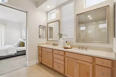 5 Stirling Way, Hayward, CA 94542 - Photo 50