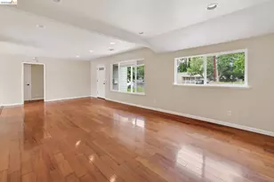 2465 Mountain View Dr, Concord, CA 94520 - Photo 8
