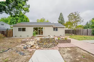 2465 Mountain View Dr, Concord, CA 94520 - Photo 32