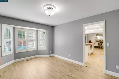 430 Oakwood Cir, Fairfield, CA 94534 - Photo 14