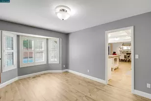 430 Oakwood Cir, Fairfield, CA 94534 - Photo 14