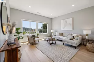 5028 Crystal Ridge Ct, Oakland, CA 94605 - Photo 14
