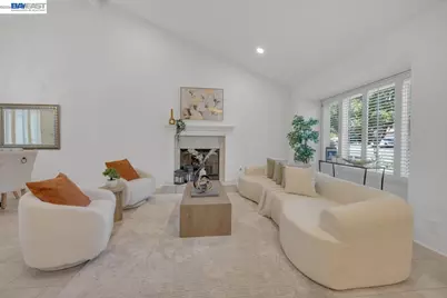 7331 Elmwood Cir, Pleasanton, CA 94588 - Photo 8