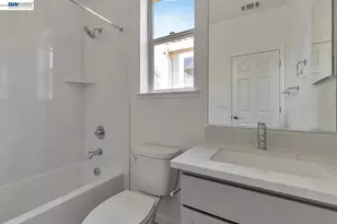 2817 Poipu Cmn, Livermore, CA 94550 - Photo 28