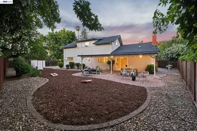1017 Bermuda Drive, Concord, CA 94518 - Photo 2