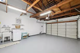 1017 Bermuda Dr, Concord, CA 94518 - Photo 38