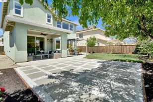 8012 Westport Cir, Discovery Bay, CA 94505 - Photo 36