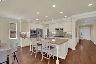 8012 Westport Cir, Discovery Bay, CA 94505 - Photo 8