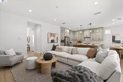 4047 St Helena Way, Dublin, CA 94568 - Photo 8