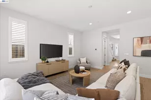 4047 St Helena Way, Dublin, CA 94568 - Photo 10