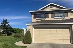215 Bridgeside Cir, Danville, CA 94506 - Photo 2