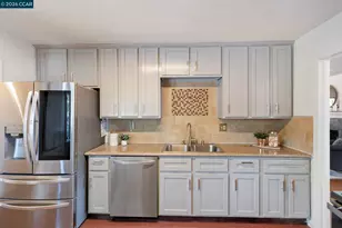 3131 Cowell Rd, Concord, CA 94518 - Photo 12