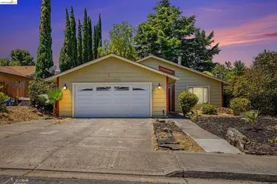 4004 Royal Links Cir, Antioch, CA 94509 - Photo 2