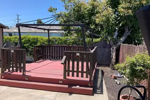6631 Lucille St, Oakland, CA 94621 - Photo 4