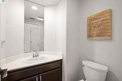 2466 Yosemite Way, Discovery Bay, CA 94505 - Photo 10