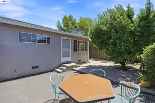 1318 Hudson St, Redwood City, CA 94061 - Photo 32