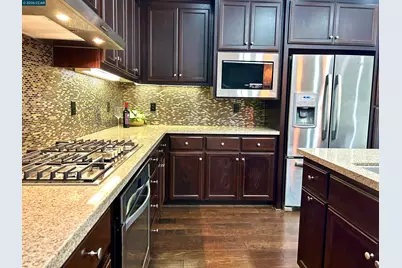 3373 Central Pkwy, Dublin, CA 94568 - Photo 18