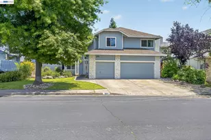 9111 Piccadilly Cir, Windsor, CA 95492 - Photo 1
