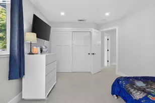 9111 Piccadilly Cir, Windsor, CA 95492 - Photo 20