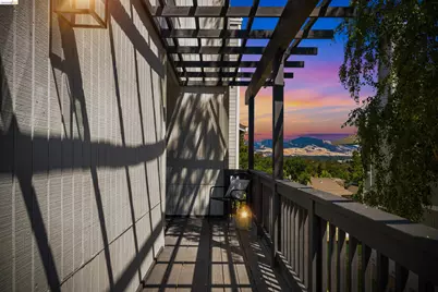 420 Brandywine Ln, Pleasant Hill, CA 94523 - Photo 4
