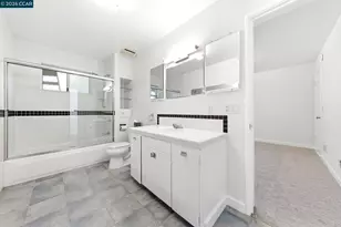 5828 Moraga Ave, Oakland, CA 94611 - Photo 40
