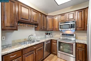 443 College Ave, Palo Alto, CA 94306 - Photo 52