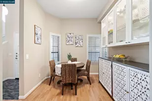 443 College Ave, Palo Alto, CA 94306 - Photo 14